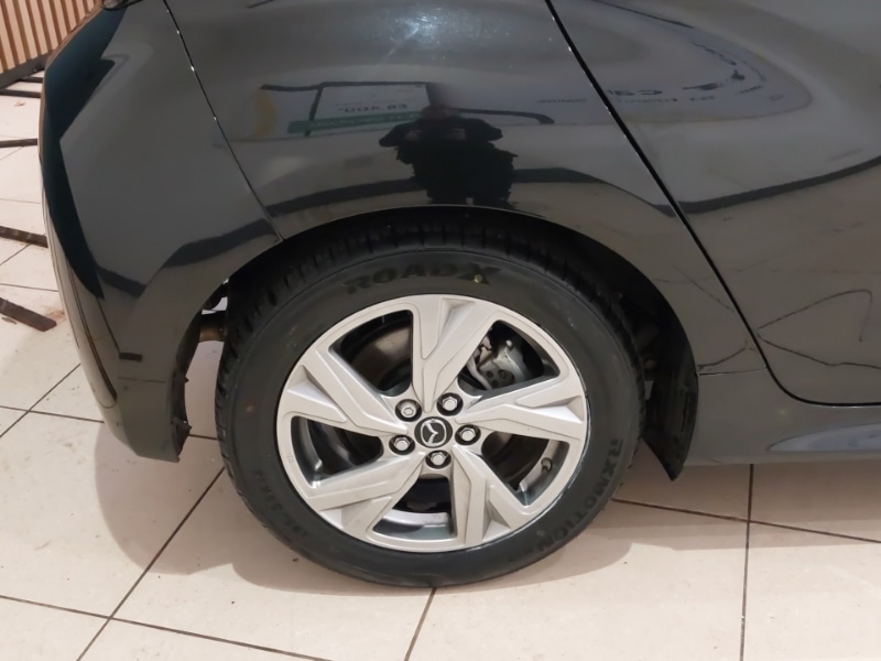 Used Mazda Mazda2 HYBRID 2024 for sale - 76849559: Photo 12