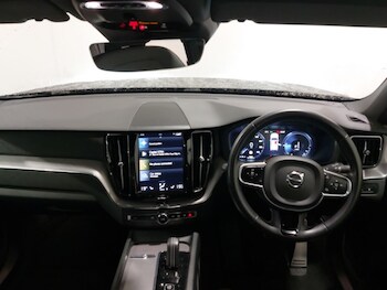 Used Volvo XC60 2021 for sale - 77285272: Photo