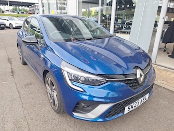 Used Renault Clio 2023 for sale - 79367702: Photo