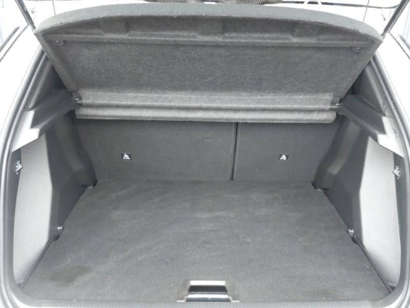 Used Peugeot 2008 2023 for sale - 78127111: Photo 8