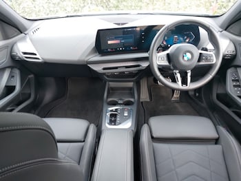 Used BMW 1 Series 2025 for sale - 76171835: Photo 2