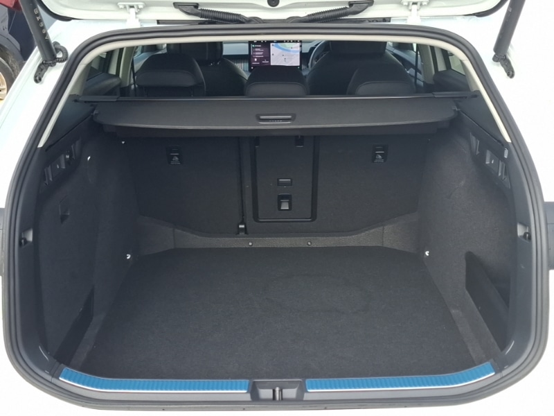 Used Skoda Superb 2024 for sale - 76354107: Photo 8