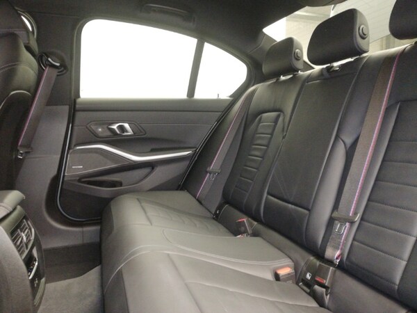 Used BMW 3 Series 2024 for sale - 76310384: Photo 6