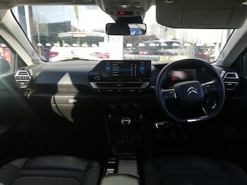 Used Citroen C4 2022 for sale - 76925610: Photo