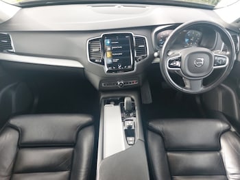 Used Volvo XC90 2022 for sale - 76269344: Photo 2