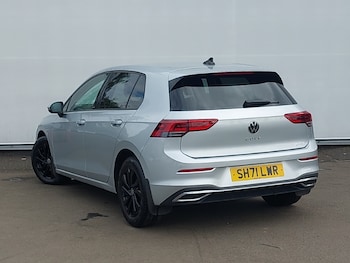 Used Volkswagen Golf 2021 for sale - 79363960: Photo