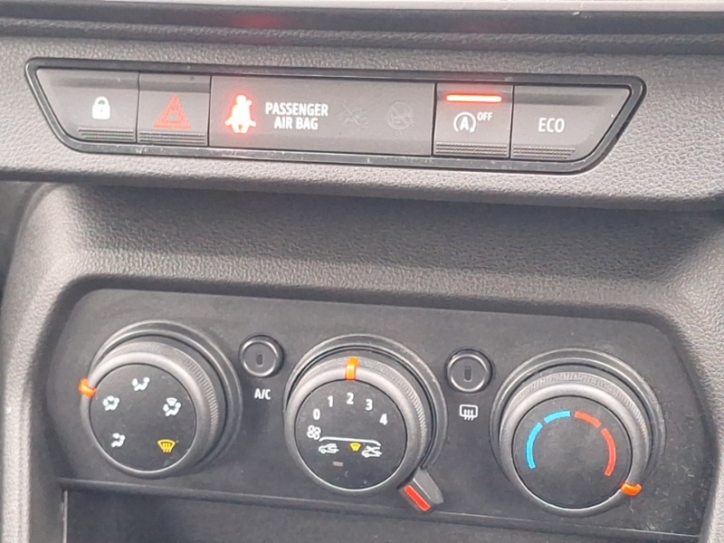 Used Dacia Sandero 2023 for sale - 77229052: Photo 12