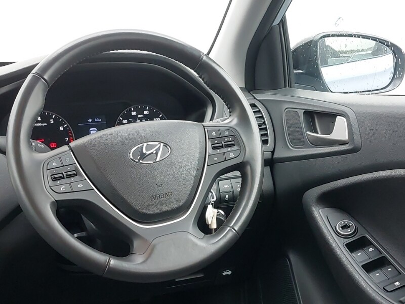 Used Hyundai i20 2020 for sale - 77817282: Photo 10