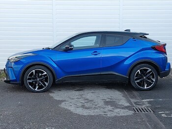 Used Toyota C-HR 2022 for sale - 77911915: Photo