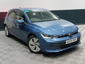 Used Volkswagen Golf 2024 for sale - 77358213: Photo