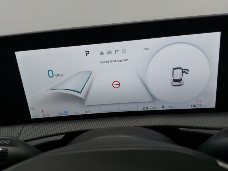 Used Kia EV6 2023 for sale - 77580689: Photo 11