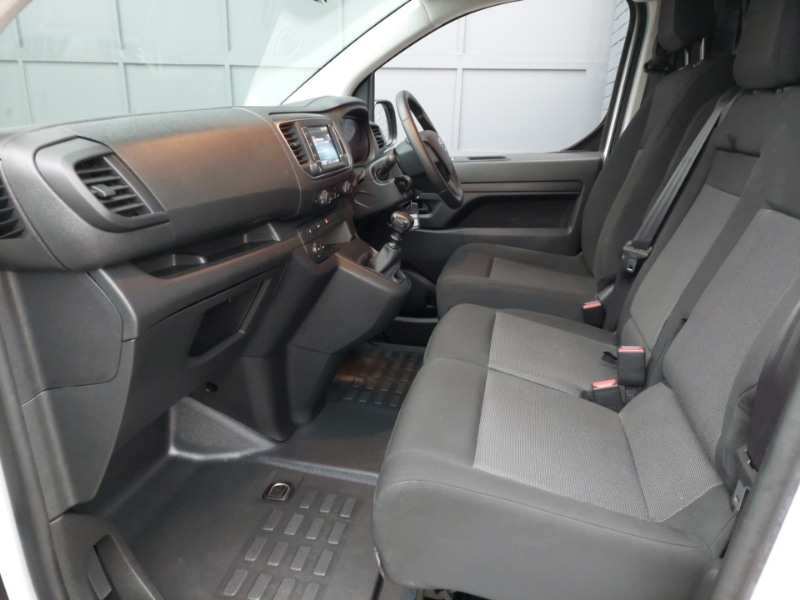 Used Toyota ProAce 2023 for sale - 77674481: Photo 5