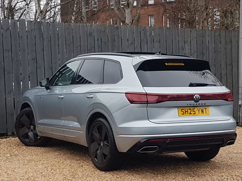 Used Volkswagen Touareg 2025 for sale - 77630592: Photo 3