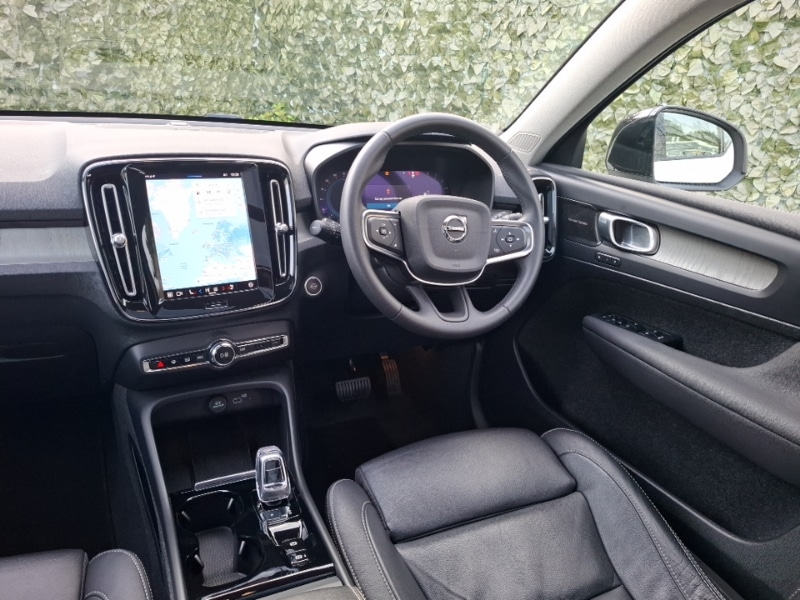 Used Volvo XC40 2023 for sale - 77955193: Photo 11