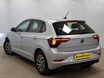 Used Volkswagen Polo 2023 for sale - 77752659: Photo