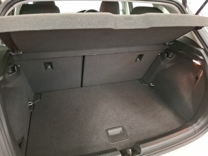 Used Volkswagen Polo 2023 for sale - 77752659: Photo 8