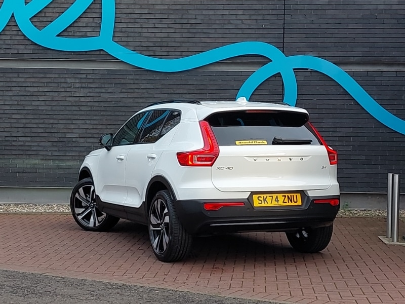 Used Volvo XC40 2024 for sale - 77214363: Photo 3
