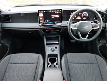 Used Volkswagen Tiguan 2024 for sale - 77174077: Photo