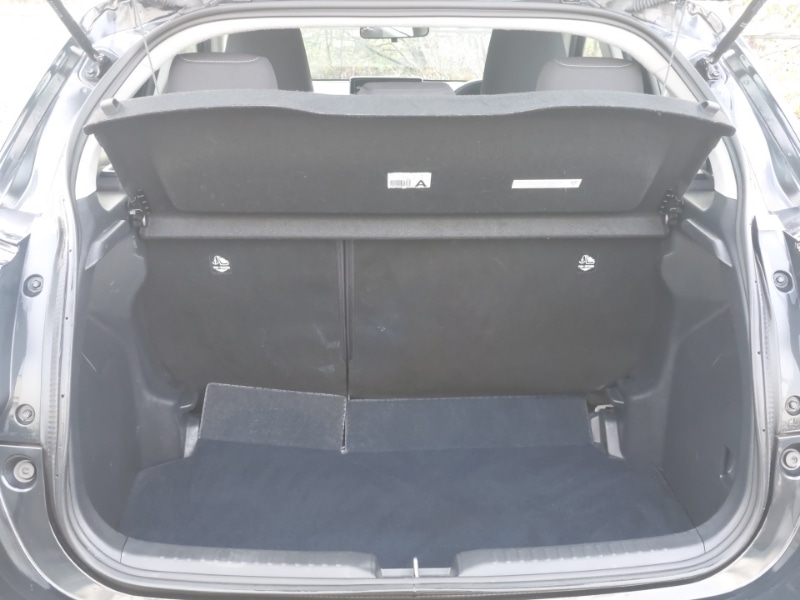 Used Toyota Yaris 2023 for sale - 76947901: Photo 8