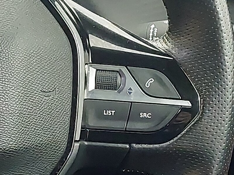 Used Peugeot 208 2021 for sale - 77365983: Photo 11