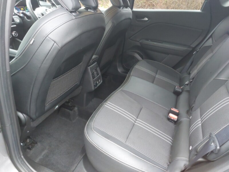 Used Renault Captur 2023 for sale - 77652542: Photo 6