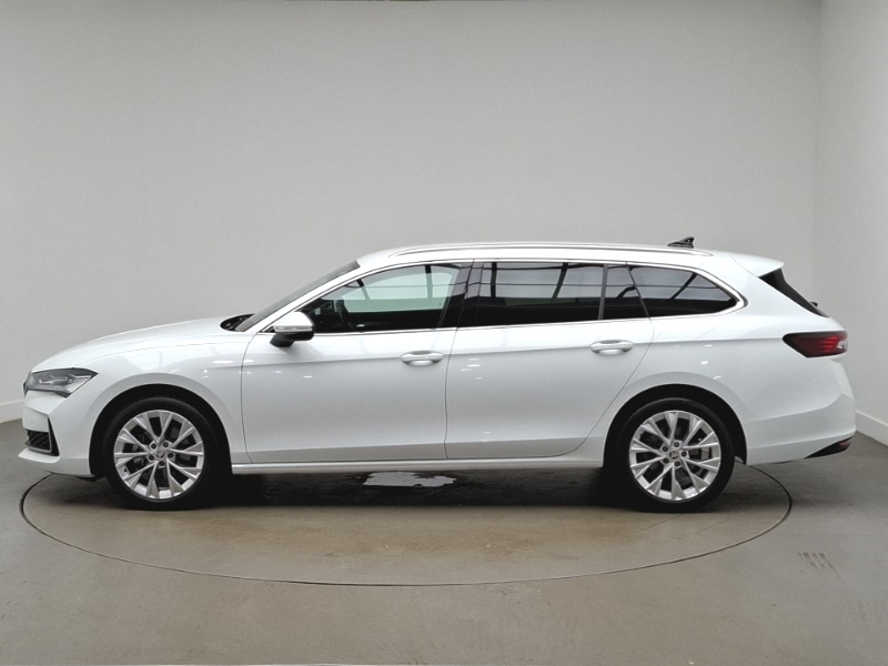 Used Skoda Superb 2024 for sale - 76321120: Photo 4