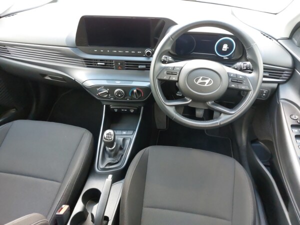 Used Hyundai i20 2025 for sale - 76293586: Photo 2