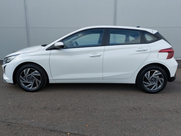 Used Hyundai i20 2025 for sale - 76293586: Photo 4