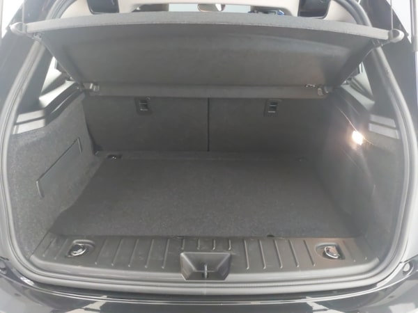 Used BMW i3 2022 for sale - 76301223: Photo 8