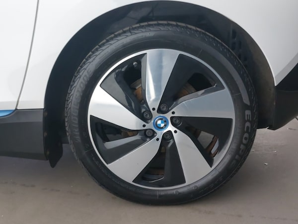 Used BMW i3 2022 for sale - 76301223: Photo 9