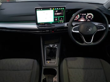 Used Volkswagen Golf 2024 for sale - 77657214: Photo