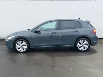 Used Volkswagen Golf 2024 for sale - 77657214: Photo