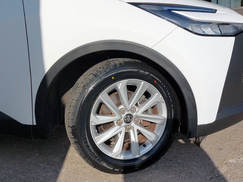 Used Toyota C-HR 2024 for sale - 77732241: Photo 9