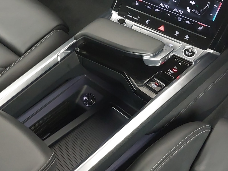 Used Audi Q8 2024 for sale - 76912325: Photo 10