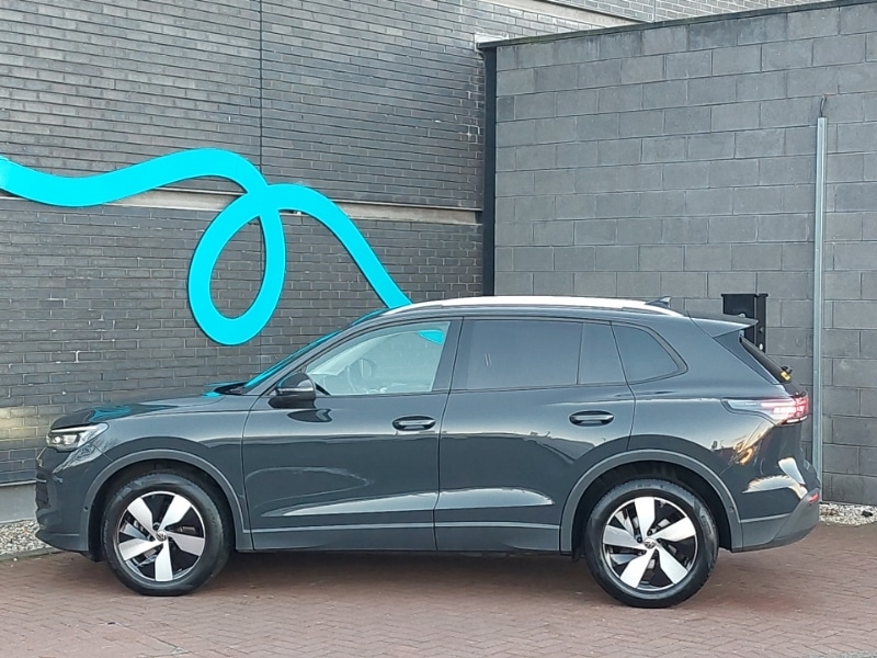 Used Volkswagen Tiguan 2024 for sale - 76644453: Photo 4