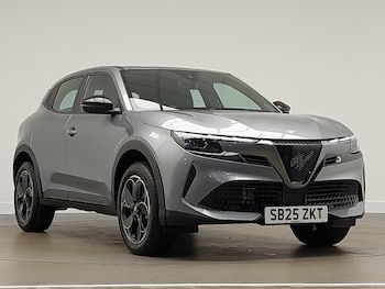 Used Alfa Romeo Junior 2025 for sale - 75542378: Photo