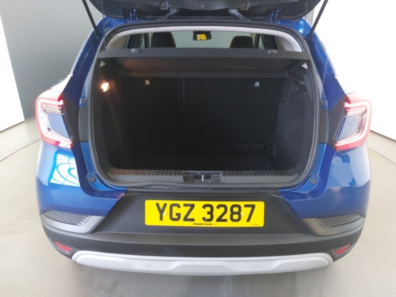Used Renault Captur 2022 for sale - 77767657: Photo 8
