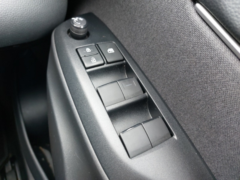 Used Toyota Yaris Cross 2023 for sale - 77912278: Photo 12