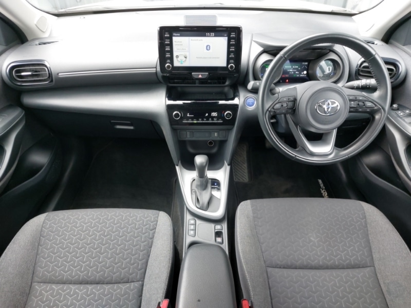 Used Toyota Yaris Cross 2023 for sale - 77912278: Photo 2