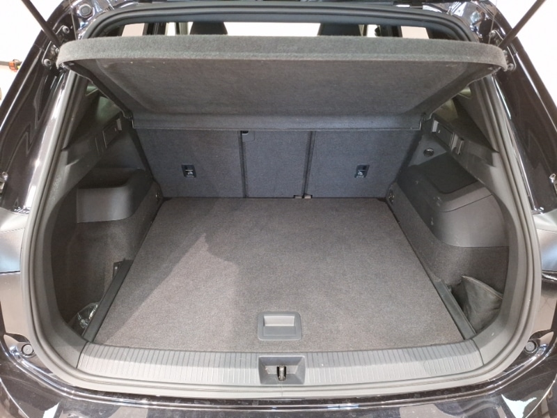 Used Volkswagen Tiguan 2024 for sale - 77308104: Photo 8