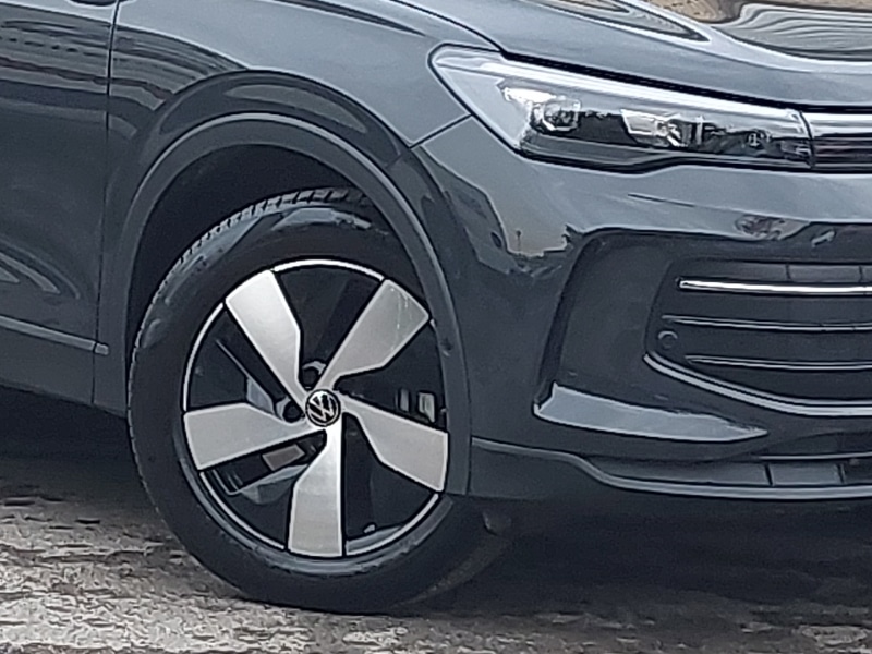 Used Volkswagen Tiguan 2024 for sale - 76885924: Photo 9