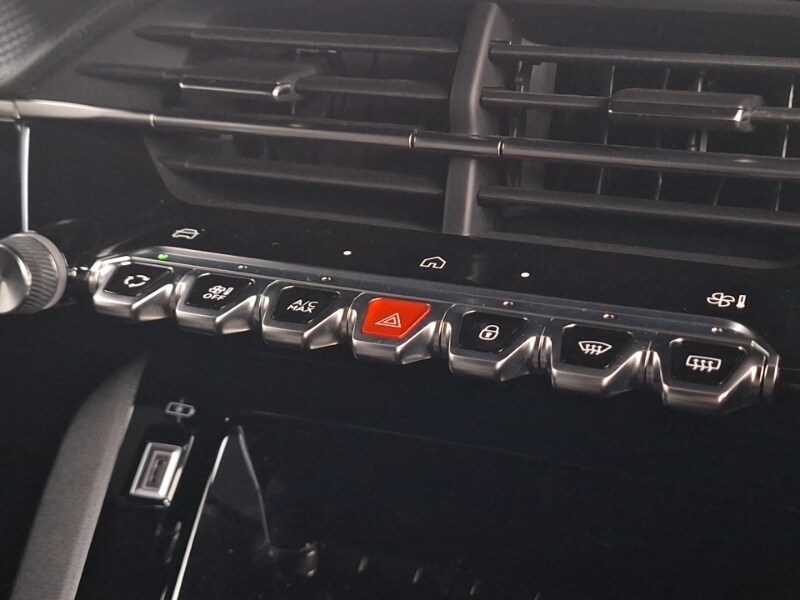 Used Peugeot 2008 2024 for sale - 77325585: Photo 12