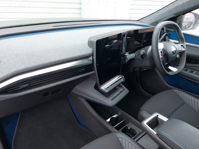 Used Renault Scenic E-Tech 2024 for sale - 76404360: Photo 11