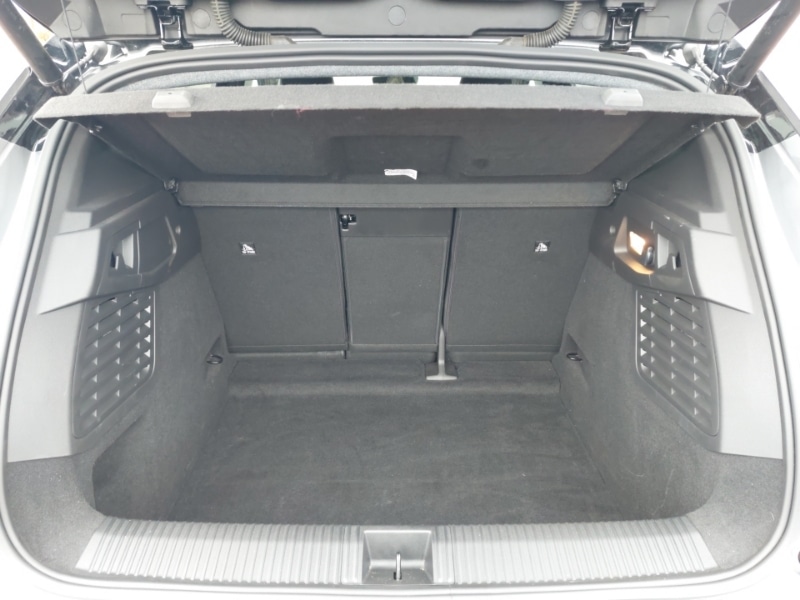 Used Renault Scenic E-Tech 2024 for sale - 76404360: Photo 8