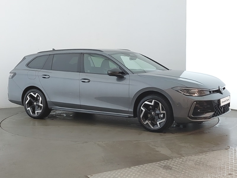 Used Volkswagen Passat 2025 for sale - 76894139: Photo 12