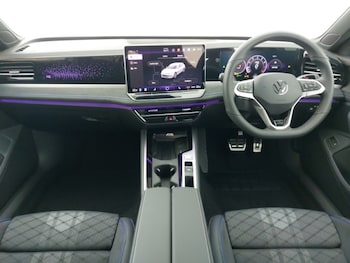 Used Volkswagen Passat 2025 for sale - 76894139: Photo