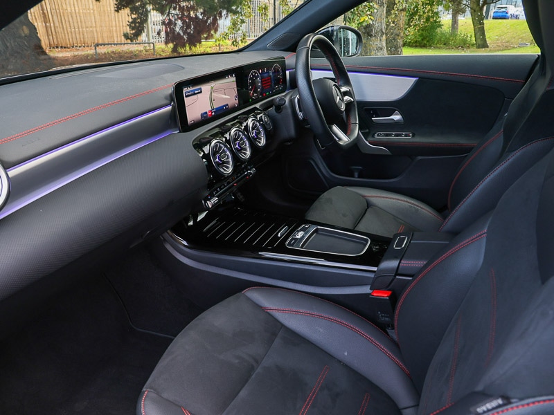 Used Mercedes-Benz CLA 2024 for sale - 76555678: Photo 5