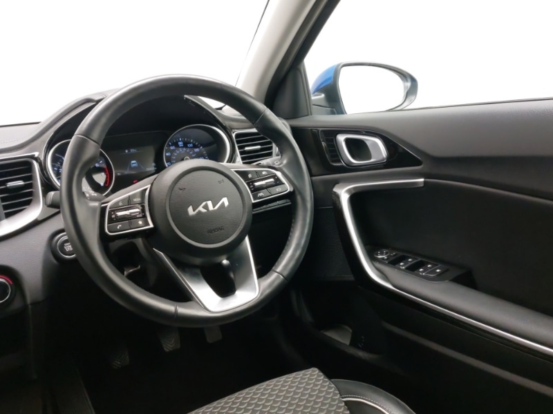 Used Kia XCeed 2023 for sale - 77003945: Photo 11