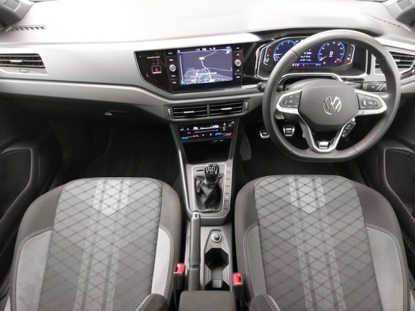 Used Volkswagen Polo 2023 for sale - 76237750: Photo 2