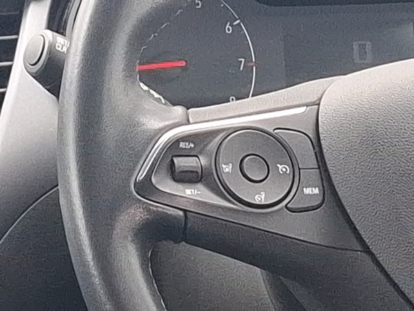 Used Vauxhall Crossland 2021 for sale - 76258897: Photo 10